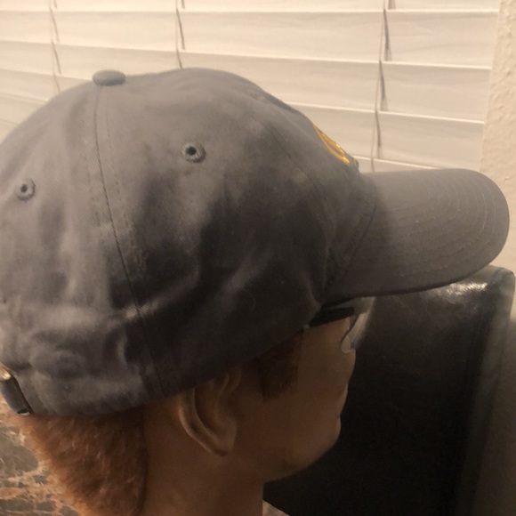 Cabela’s Men’s Gray Gold Baseball Cap Mesh Back OC Sports OSFM Snapback Hat - Picture 3 of 11